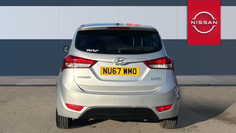 Hyundai ix20 1.4 Blue Drive SE Nav 5dr Petrol Hatchback